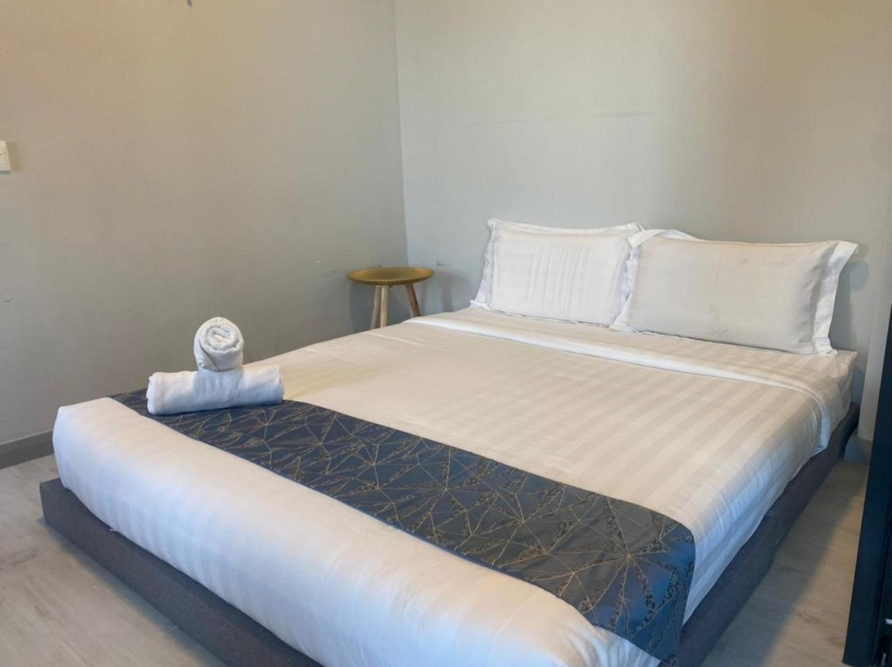 Jq Tower2 Jy Home - Mt Kinabalu View And Seaview, Contactless Self Check-In, Free Wifi Κότα Κιναμπαλού Εξωτερικό φωτογραφία